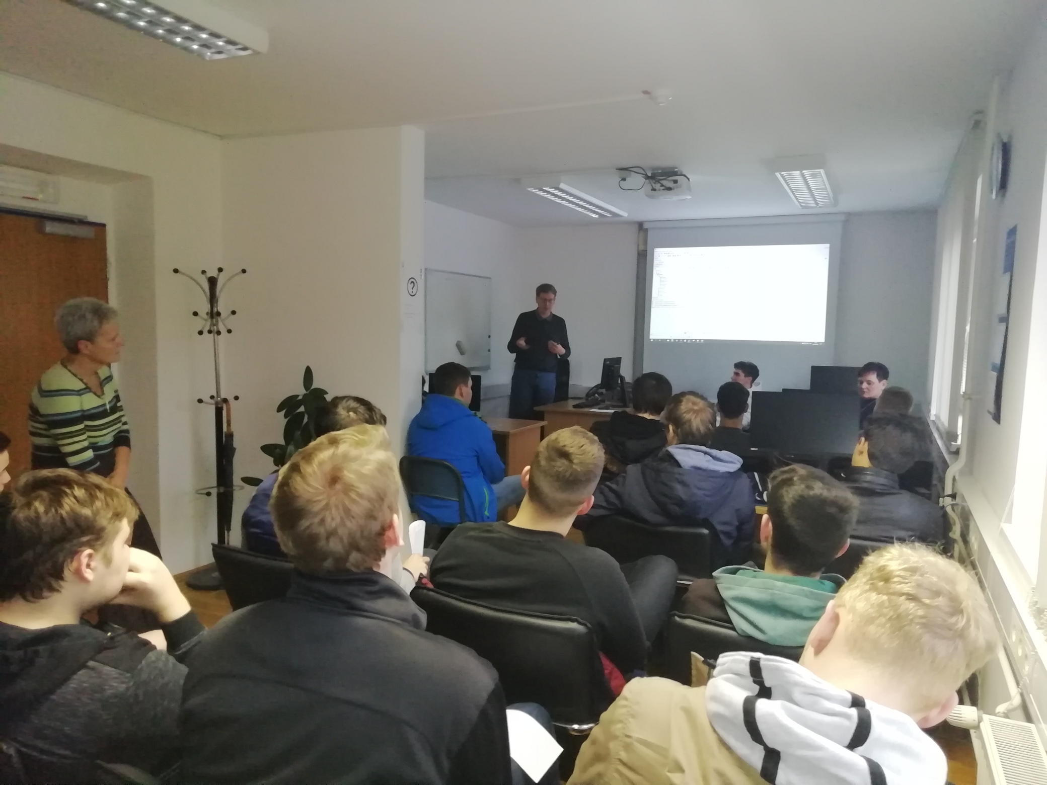Novice - [2. in 9.12.2019 Šolski center Kranj]: Strokovna ekskurzija študentov