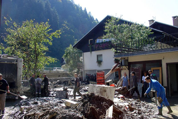 Humanitarna delovna akcija v Železnikih